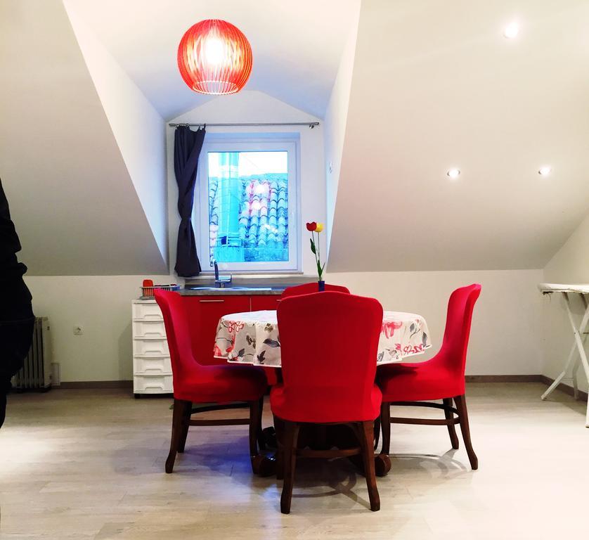 Apartments Toni Трогир Екстериор снимка