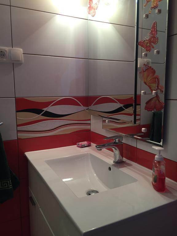 Apartments Toni Трогир Екстериор снимка